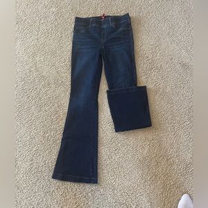 Spanx women’s flare stretch jeans size medium petite